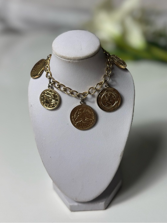 Jewelry - Gold Coin Charm Link Bracelet - Women Jewelry